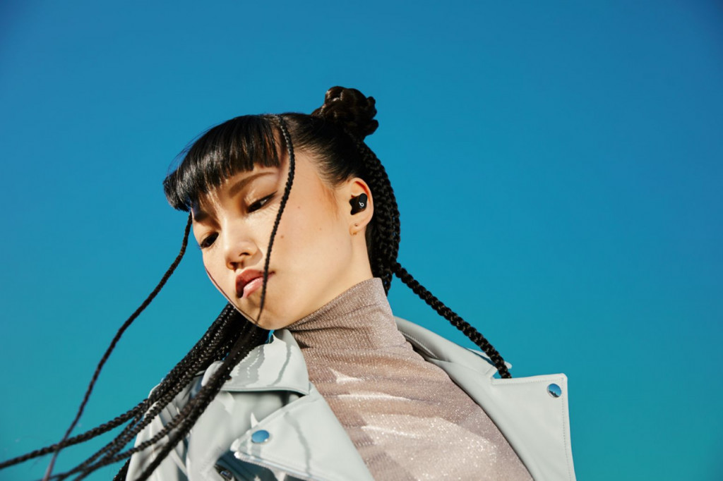 سماعات Beats Studio Buds الجديدة - سماعات أذن لاسلكية حقيقية لإلغاء الضوضاء - متوافقة مع Apple و Android ، ميكروفون مدمج ، تصنيف IPX4 ، سماعات مقاومة للعرق ، سماعات بلوتوث من الفئة 1 - أسود سماعات Beats Studio Buds الجديدة - سماعات أذن لاسلكية حقيقية لإلغاء الضوضاء - متوافقة مع Apple و Android ، ميكروفون مدمج ، تصنيف IPX4 ، سماعات مقاومة للعرق ، سماعات بلوتوث من الفئة 1 - أسود