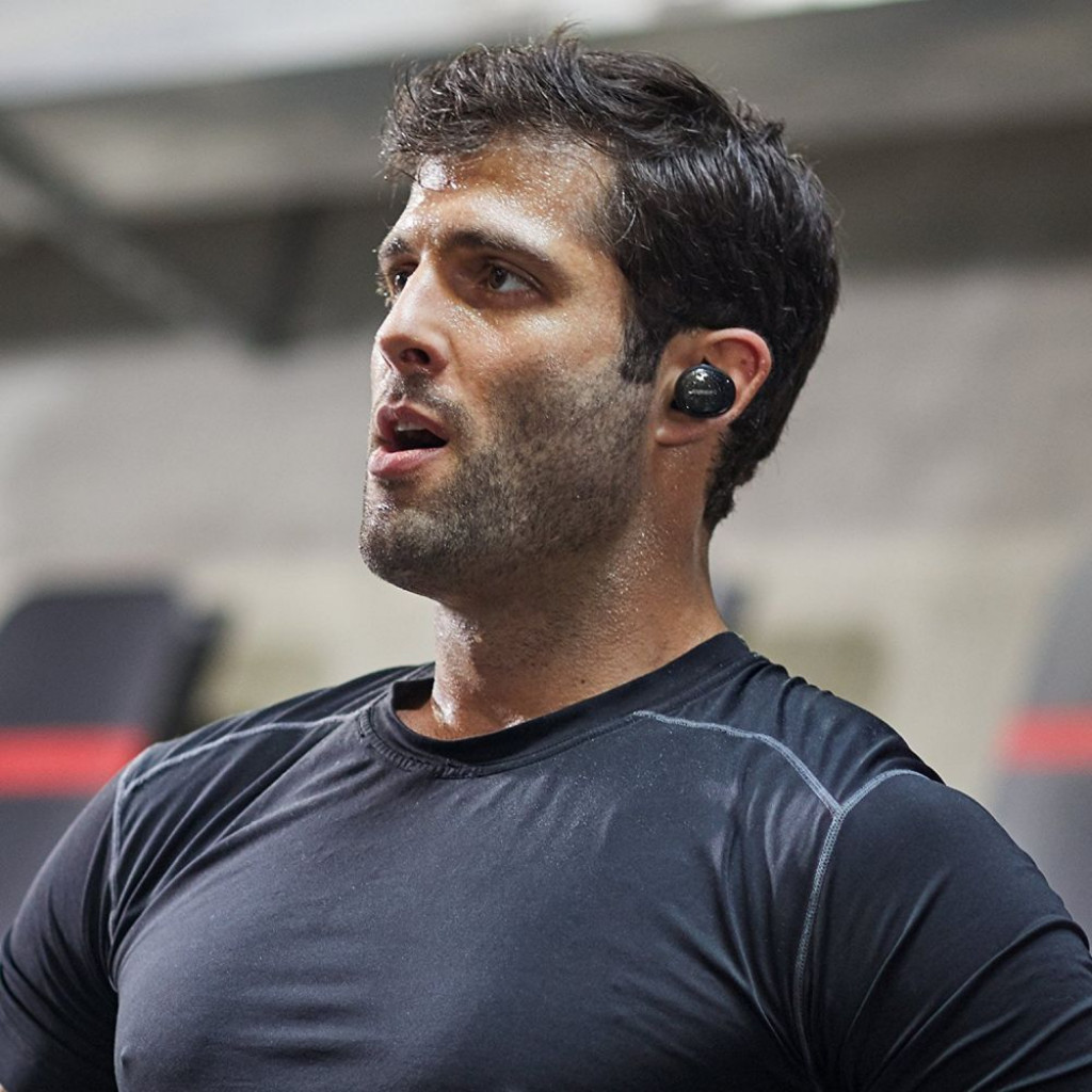 Bose SoundSport Free Truly Wireless Sport Headphones - Black Bose SoundSport Free Truly Wireless Sport Headphones - Black