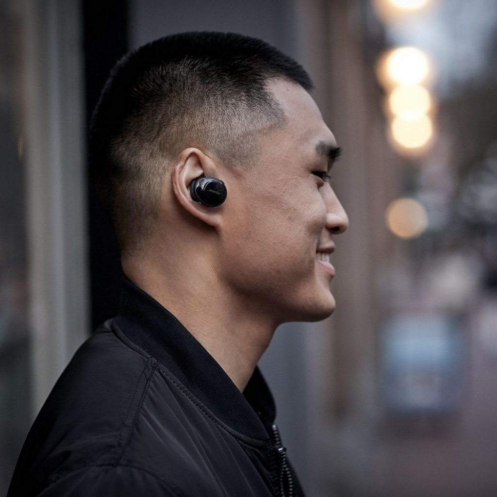 Bose SoundSport Free Truly Wireless Sport Headphones - Black Bose SoundSport Free Truly Wireless Sport Headphones - Black