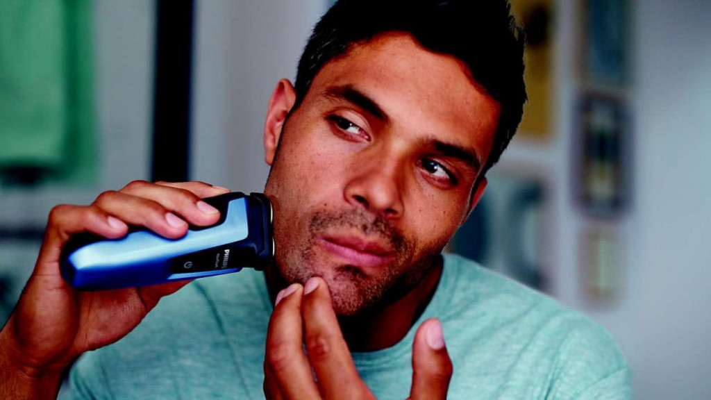 Pillips S1070/04 AquaTouch Wet And Dry Electric Shaver Pillips S1070/04 AquaTouch Wet And Dry Electric Shaver