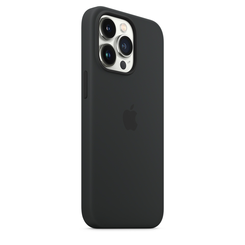 iPhone 13 Pro Silicone Case with MagSafe - Midnight Black iPhone 13 Pro Silicone Case with MagSafe - Midnight Black