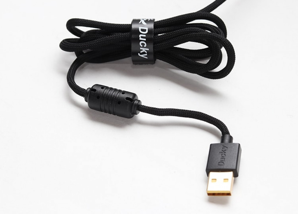 Ducky Feather Black & White Mouse (Omron 60M Microswitch) Ducky Feather Black & White Mouse (Omron 60M Microswitch)